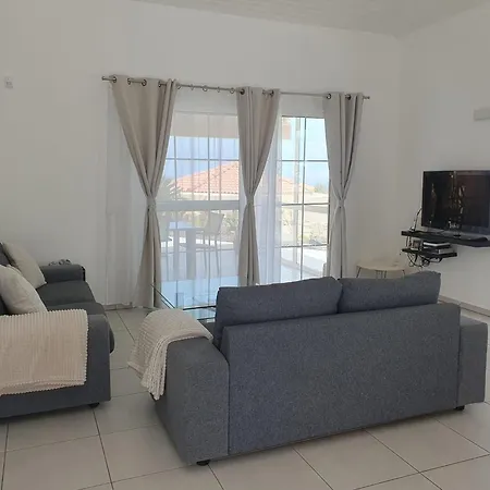 El Paraiso بيت للعطل